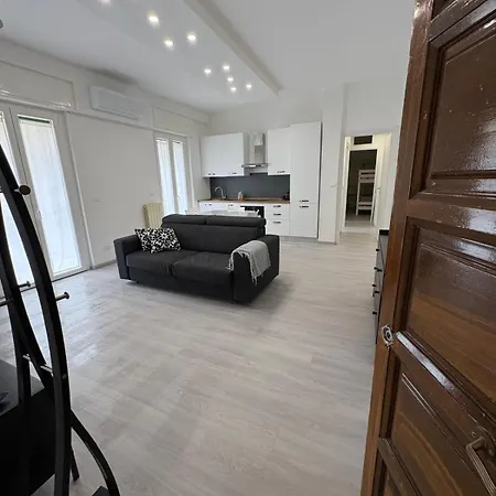 Rb - Center - Apartman *